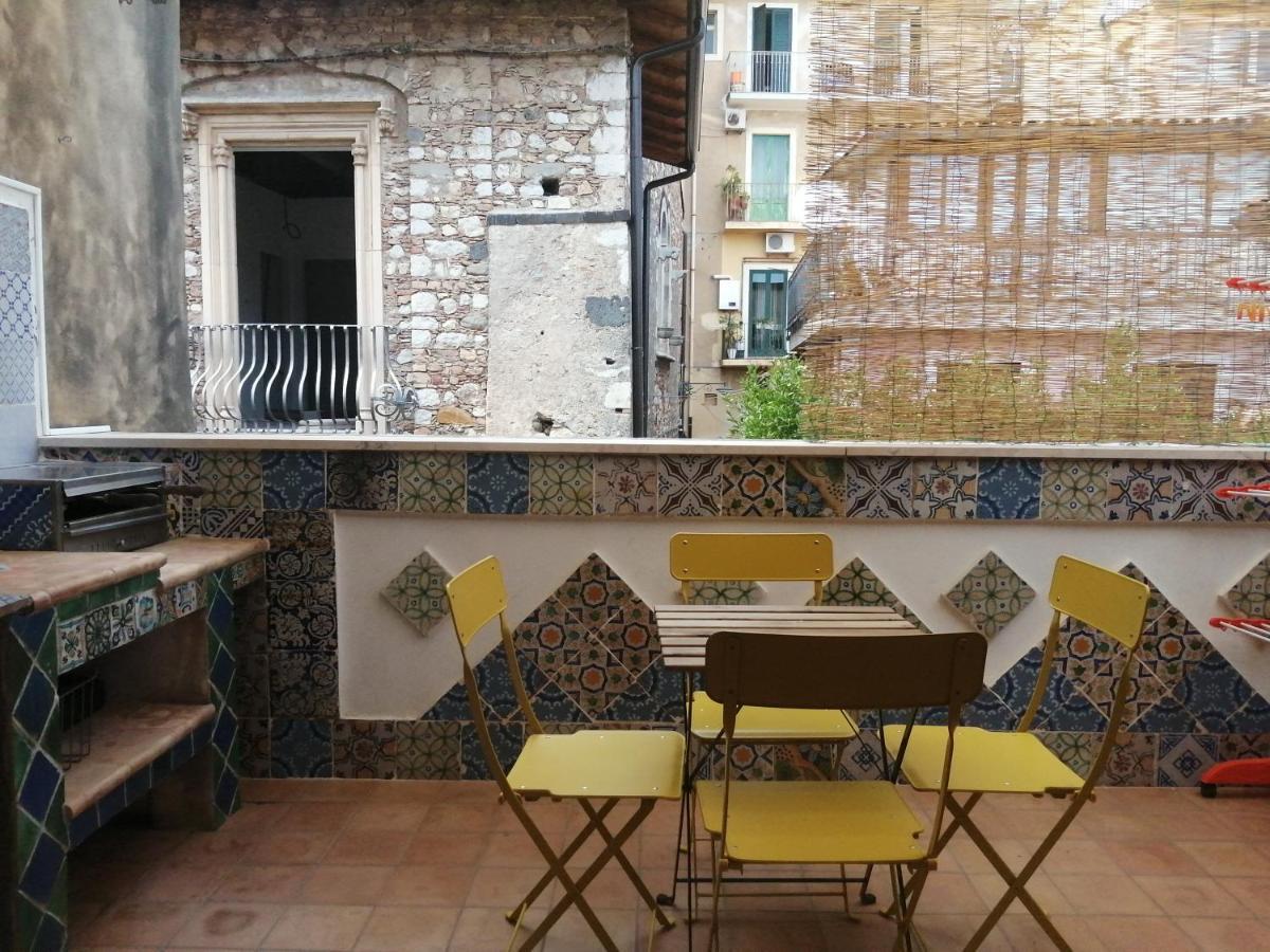 Aly Art Apartment Taormina Duomo, Gulf & Etna View Εξωτερικό φωτογραφία