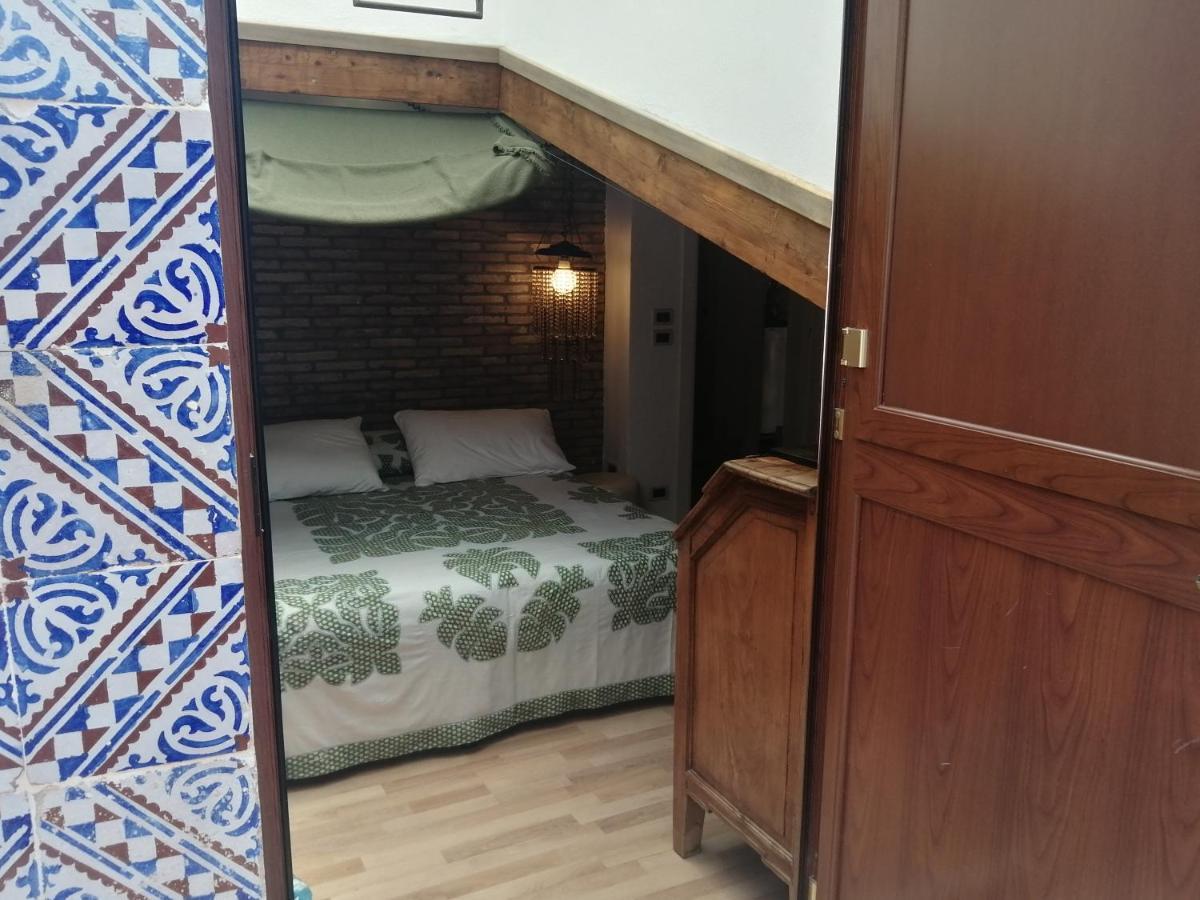 Aly Art Apartment Taormina Duomo, Gulf & Etna View Εξωτερικό φωτογραφία
