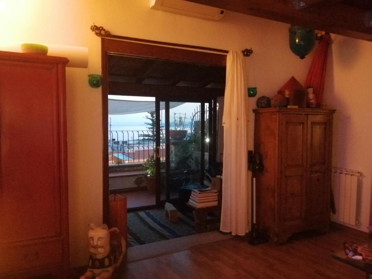 Aly Art Apartment Taormina Duomo, Gulf & Etna View Εξωτερικό φωτογραφία