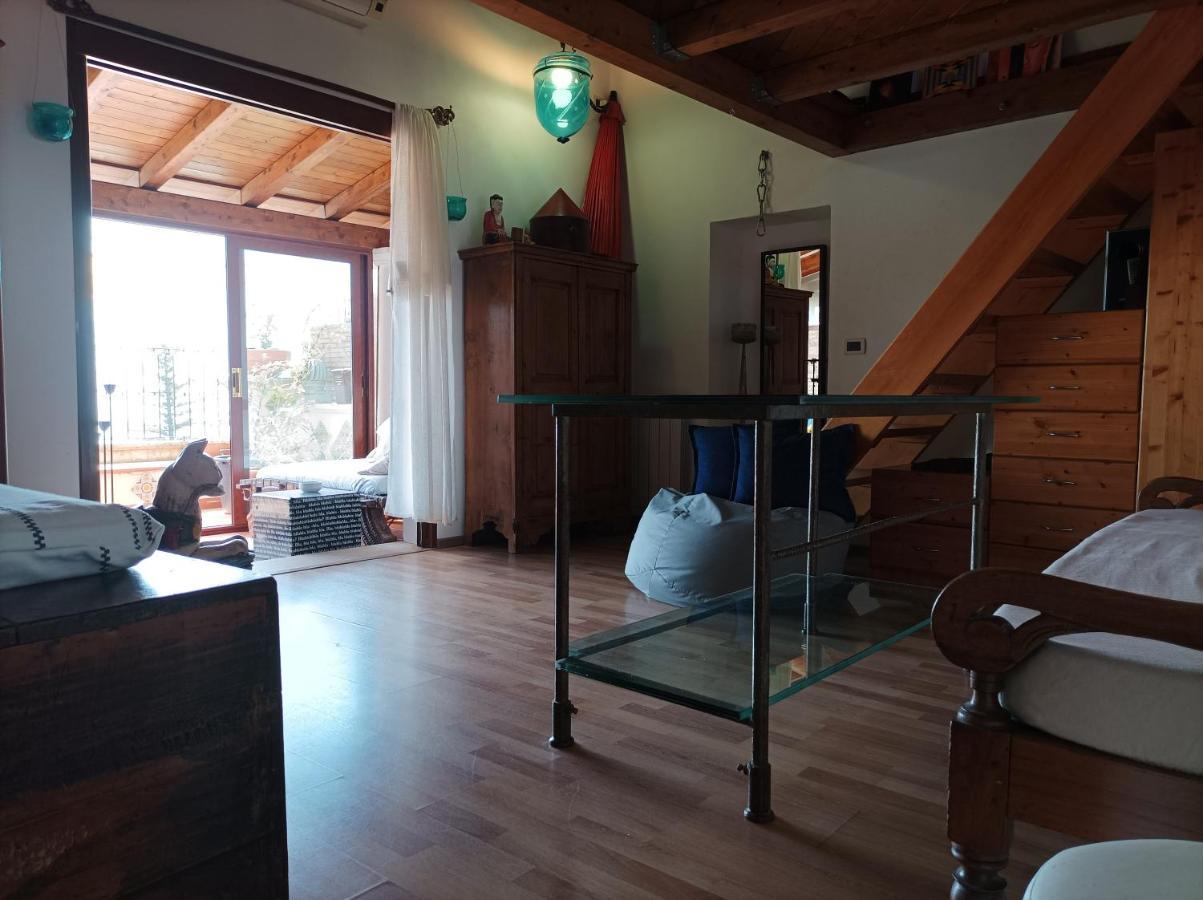 Aly Art Apartment Taormina Duomo, Gulf & Etna View Εξωτερικό φωτογραφία