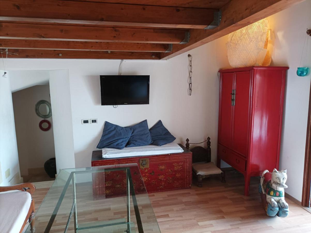 Aly Art Apartment Taormina Duomo, Gulf & Etna View Εξωτερικό φωτογραφία